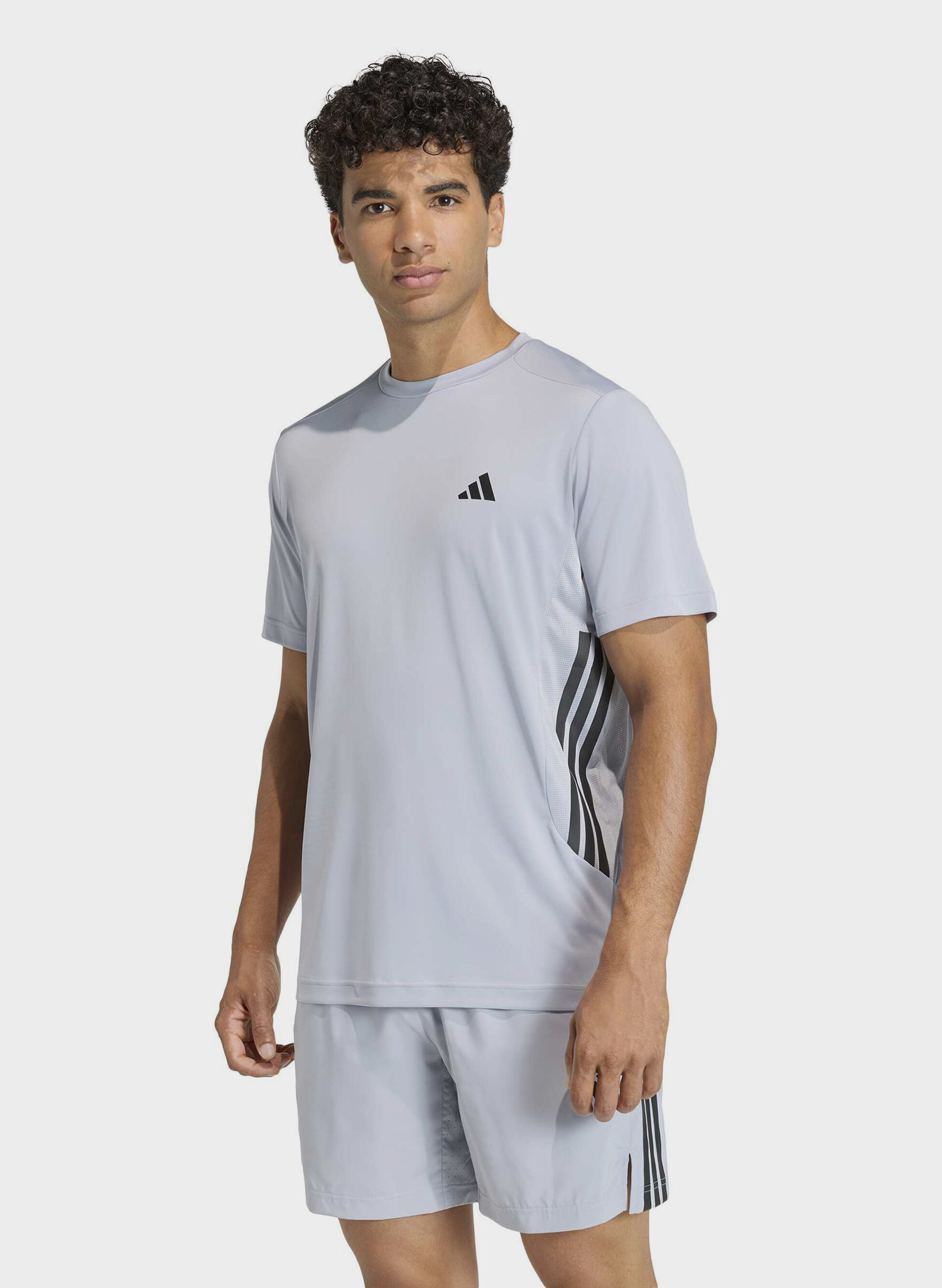 T-SHIRT TECH