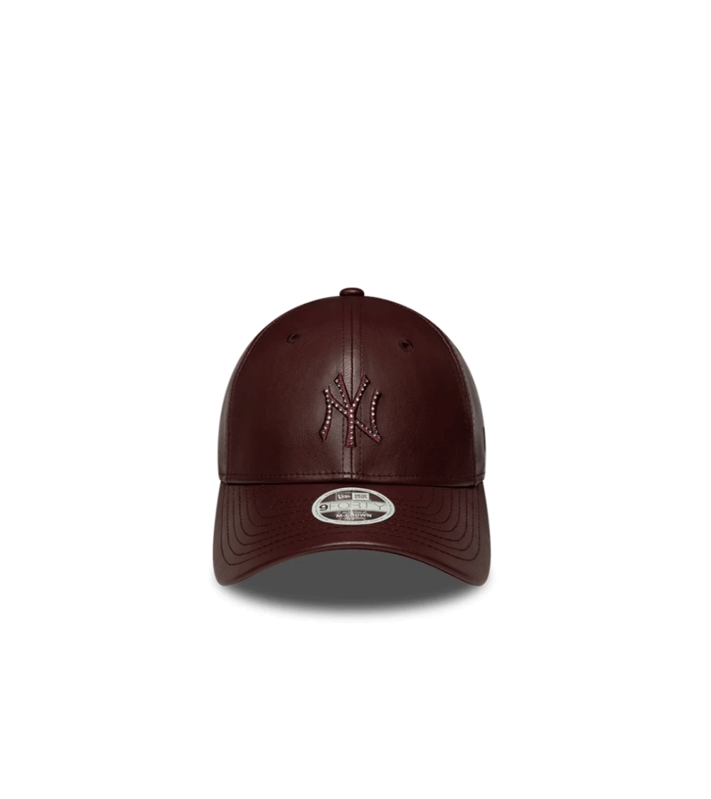 CAPPELLO NEW ERA 9FORTY MC NEW YORK YANKEES DIAMANTE IN PELLE BORDEAUX DONNA