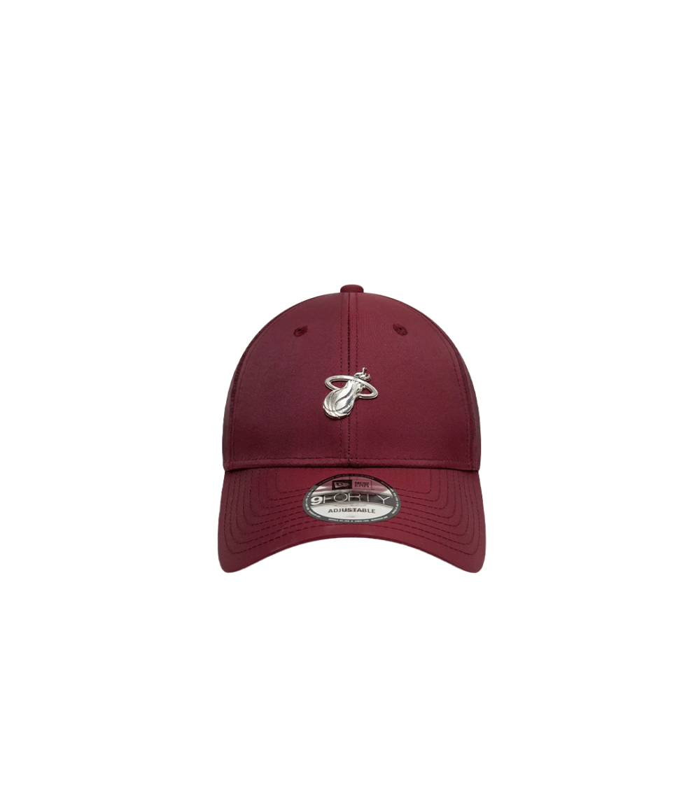 CAPPELLO NEW ERA 9FORTY NBA TECH MIAMI HEAT ROSSO UNISEX