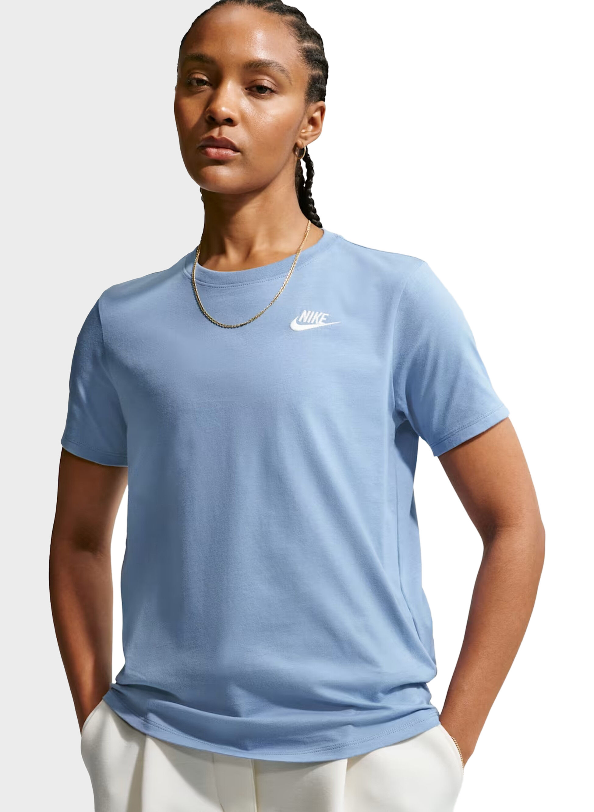 T-SHIRT SPORTSWEAR CLUB ESSENTIALS