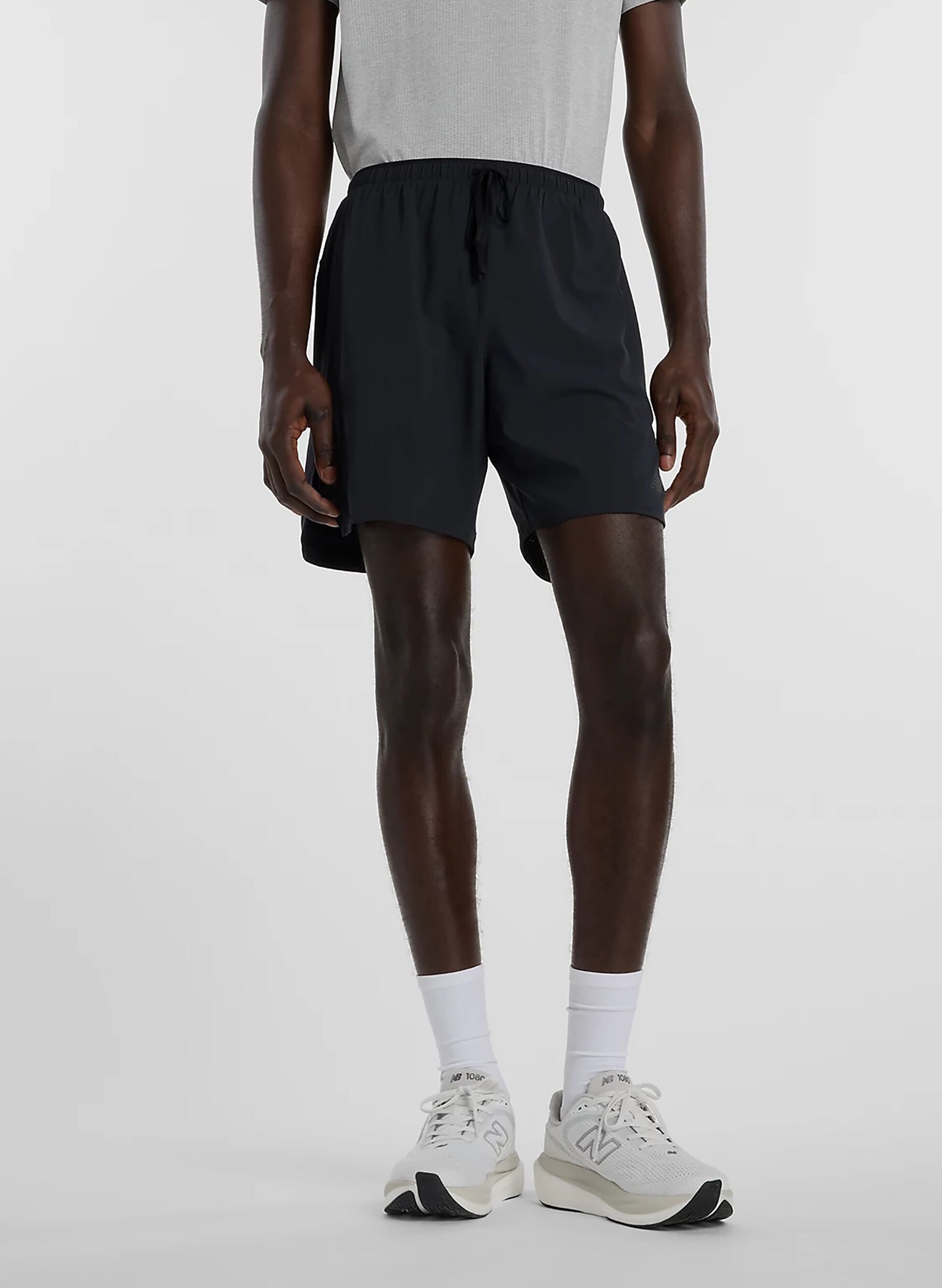 SHORT 7INC ESSENTIAL