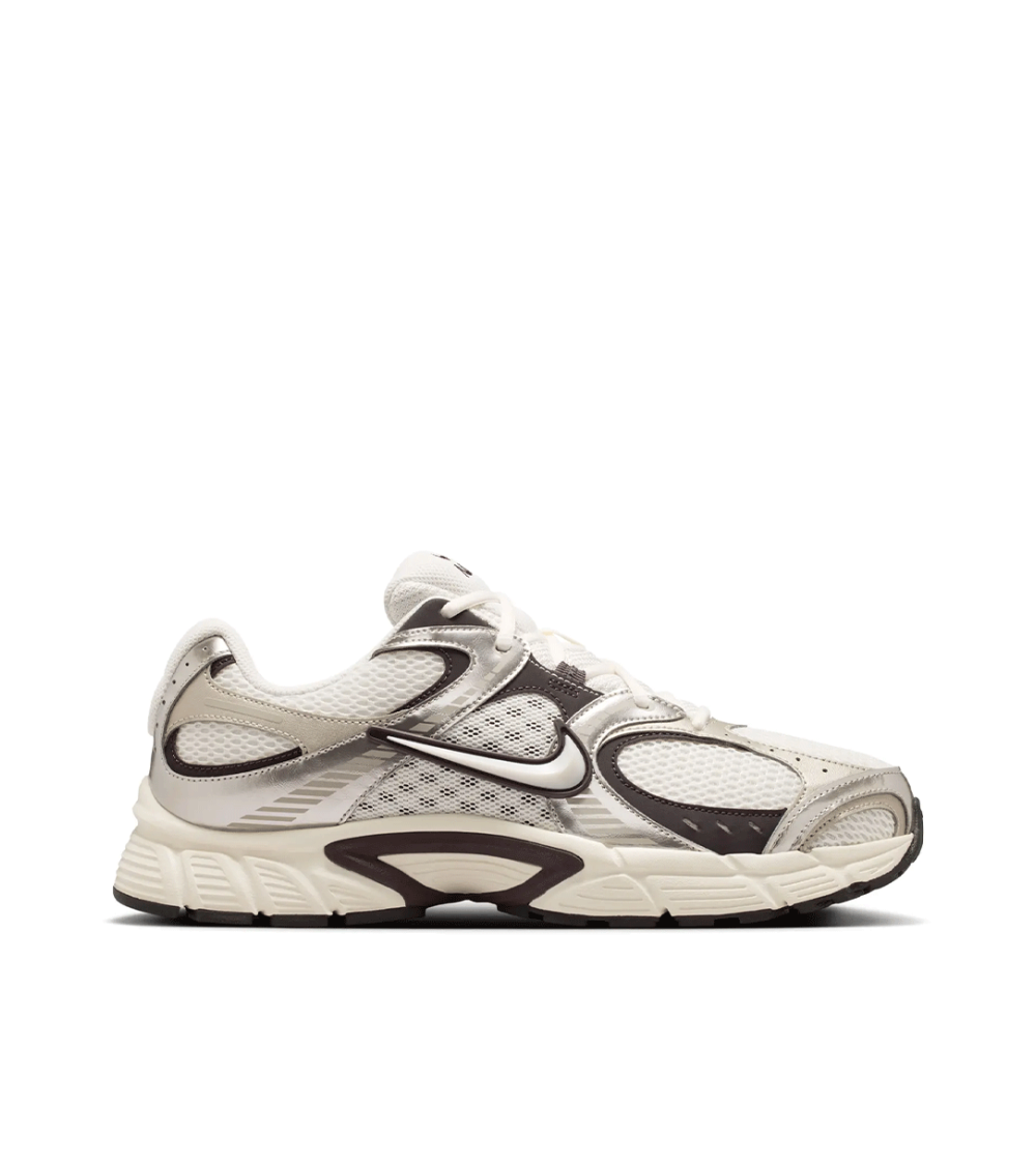 SHOES NIKE V5 RNR WHITE BROWN MAN