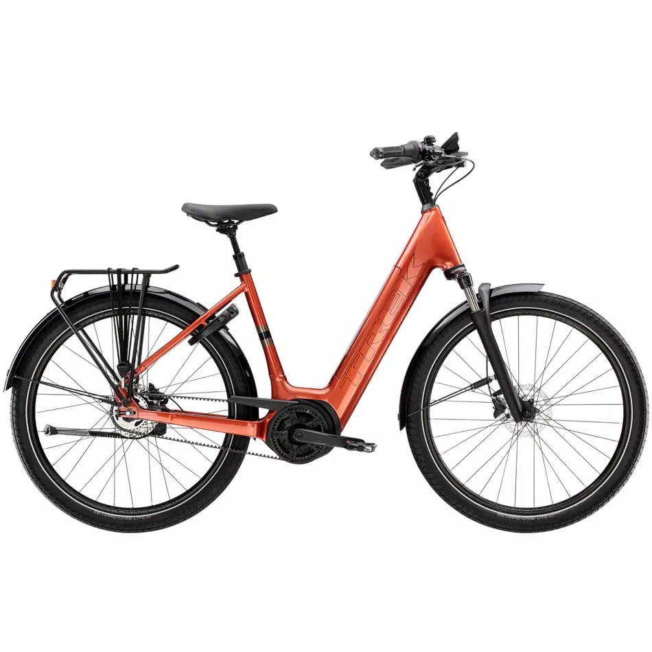 BICICLETTA ELETTRICA TREK DISTRICT+ 4 LOWSTEP 545 WH 2026